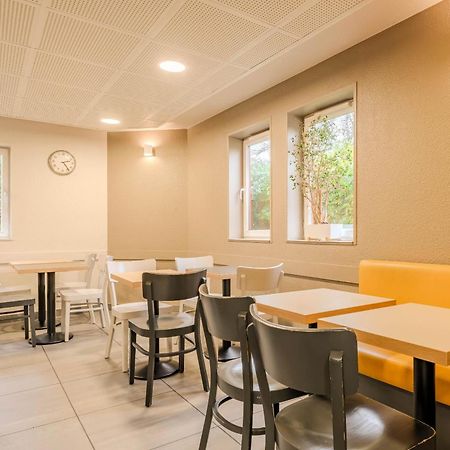 B&B Hotel Calais Centre St Pierre Esterno foto